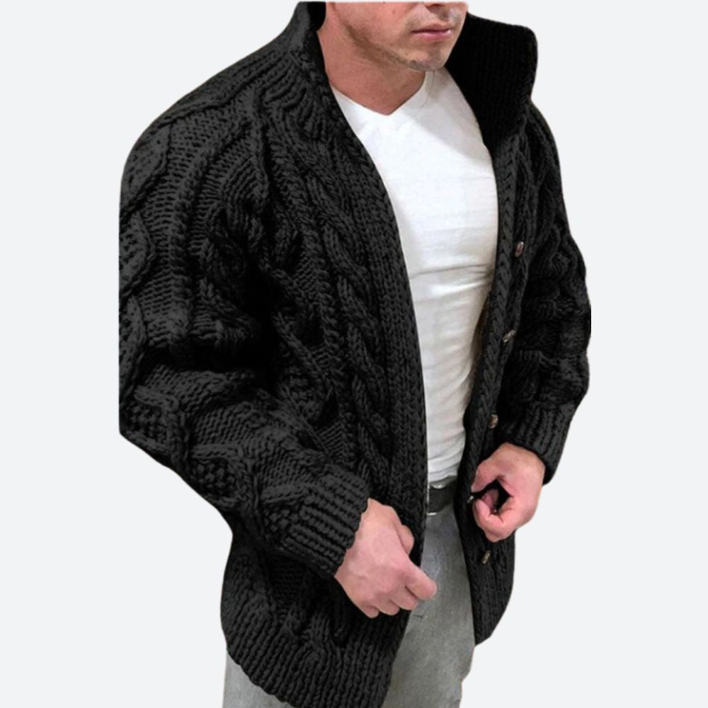 Elegant vest voor mannen met kabelgebreid patroon, ideaal voor herfst- en winterdagen.