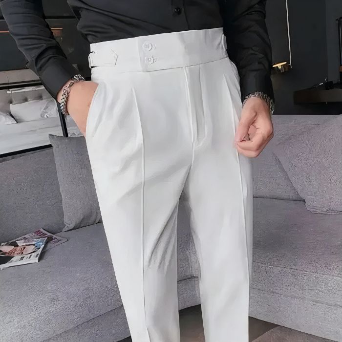 Stijlvolle hoge herenpantalon met verfijnde details en een elegante pasvorm.