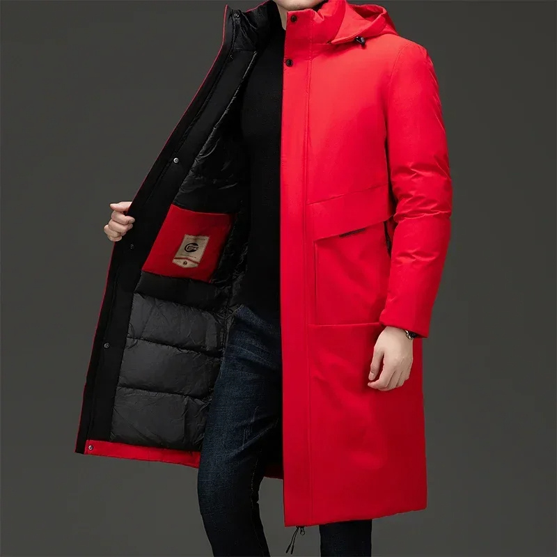 Klassieke geïsoleerde winterparka voor heren, olijfgroen, met wind- en waterafstotend materiaal en een minimalistische uitstraling.