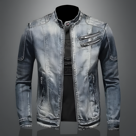 Premium denim herenjack met verweerde look, ritsdetails en stijlvolle stiksels, ideaal voor moderne mannen.