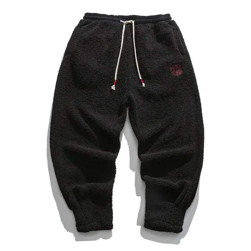 Zachte en warme fleece joggers voor heren met een trendy urban uitstraling.